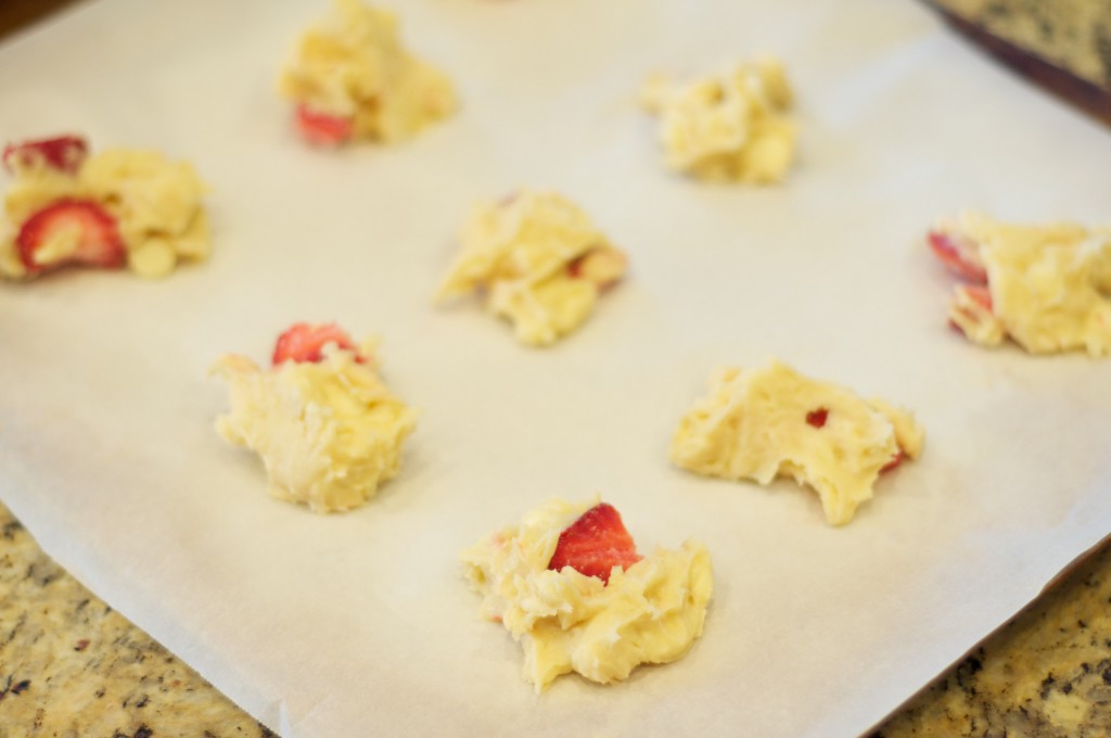 Cream Cheese Strawberry Cookies 3