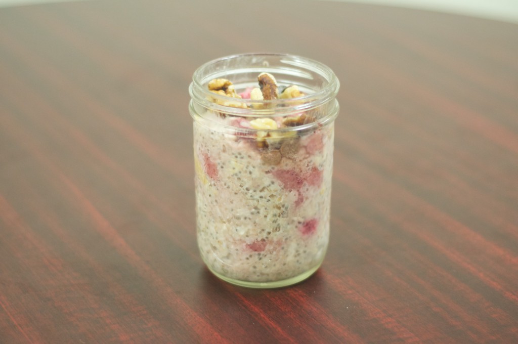 Oatmeal with Strawberries and Chocolate Chips 2