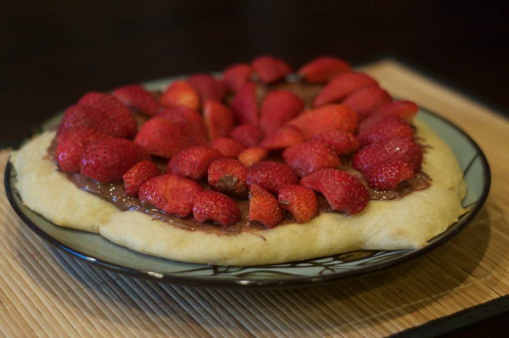 Nutella Strawberry Pizza 2