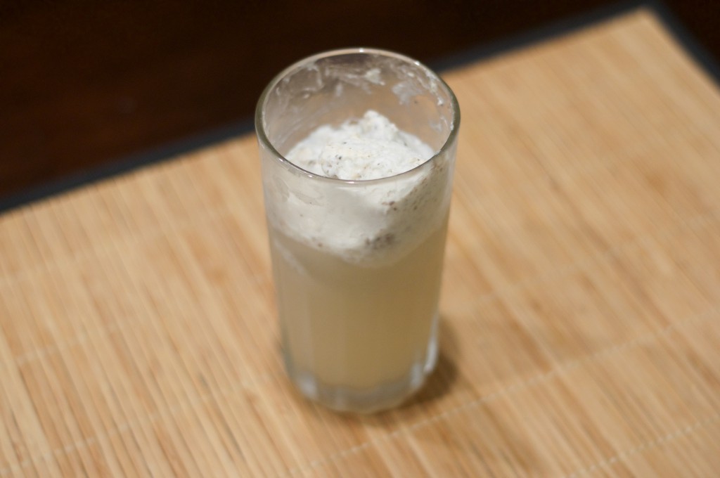 Gingerale Float 2